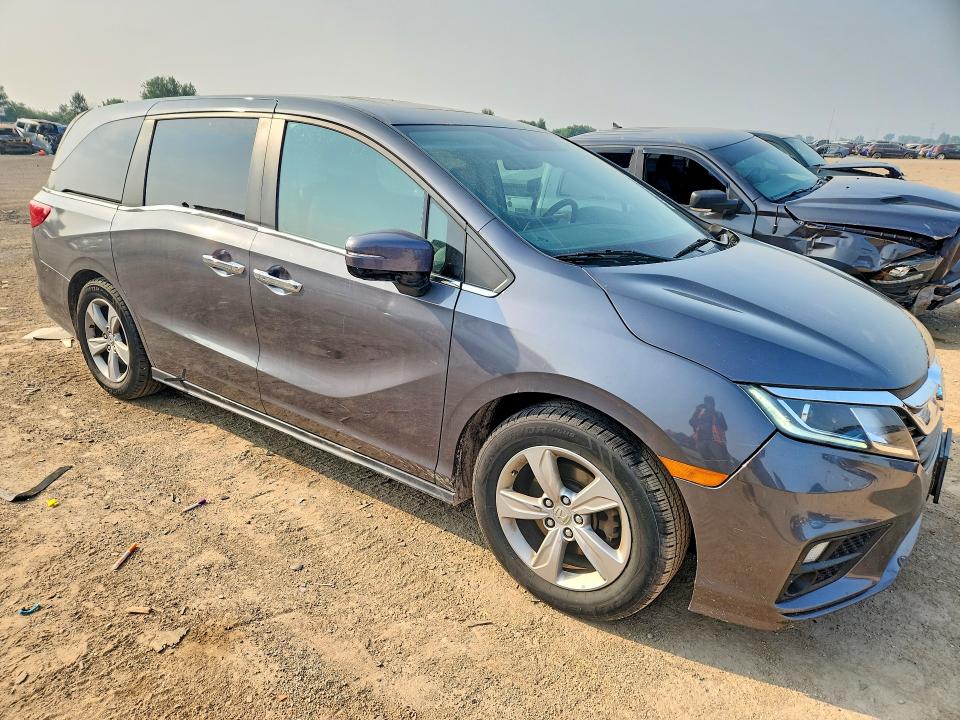 Photo 4 from auction – 2019 HONDA ODYSSEY with VIN 5FNRL6H76KB008076