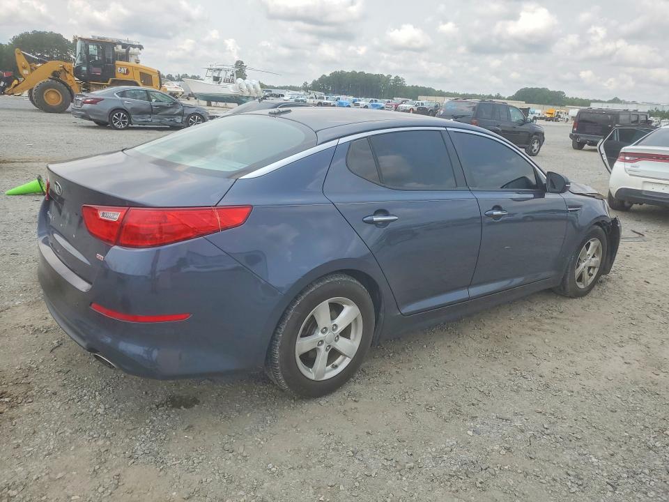 Foto 3 de la subasta – 2015 KIA OPTIMA con VIN KNAGM4A70F5584186