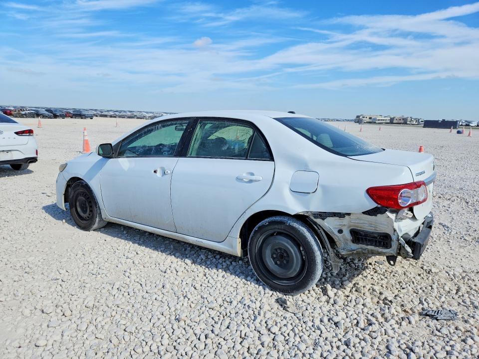 Photo 2 from auction – 2011 TOYOTA COROLLA with VIN JTDBU4EE1B9154725