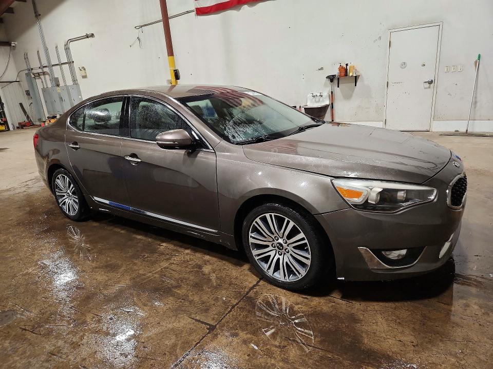 Photo 4 from auction – 2015 KIA CADENZA with VIN KNALN4D72F5169295