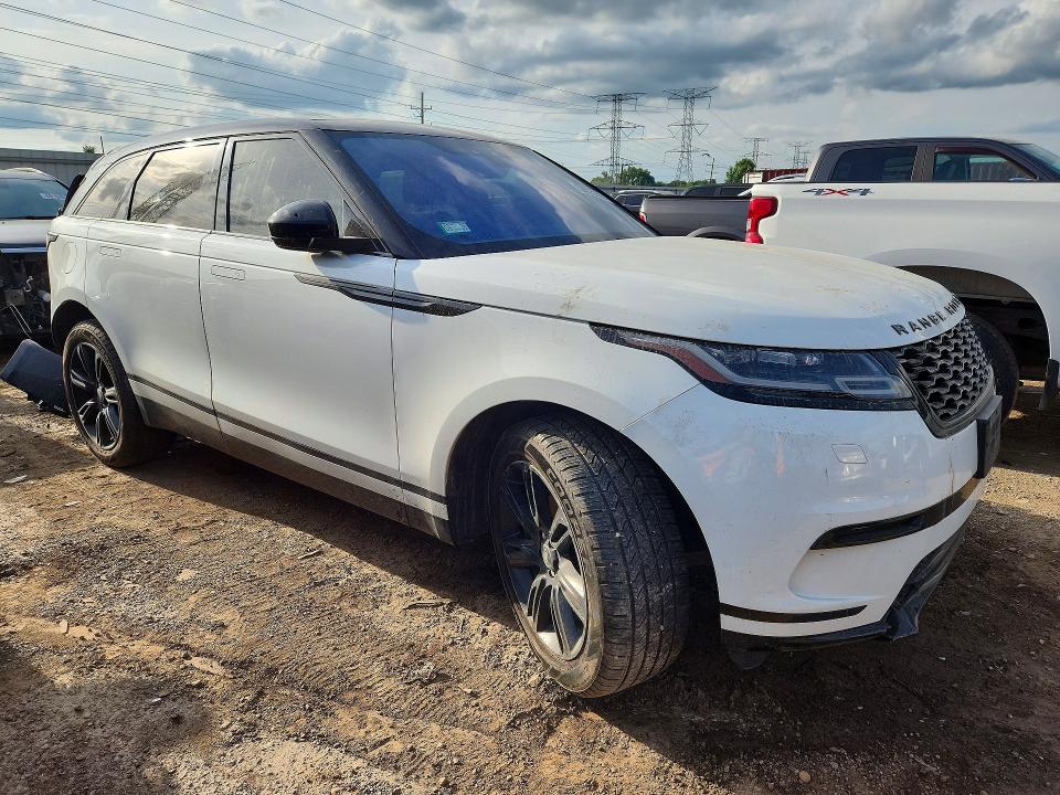 Photo 4 from auction – 2018 LAND ROVER RANGE ROVER VELAR with VIN SALYB2RXXJA749885