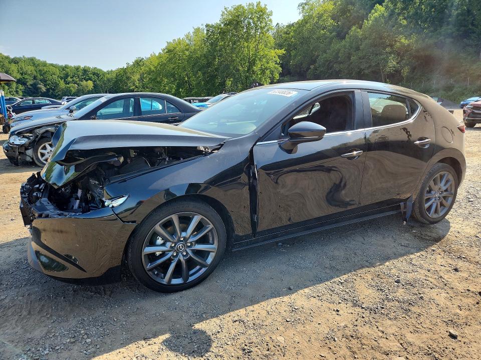 MAZDA 3 2024 with VIN JM1BPALM1R1717362 - Photo from auction