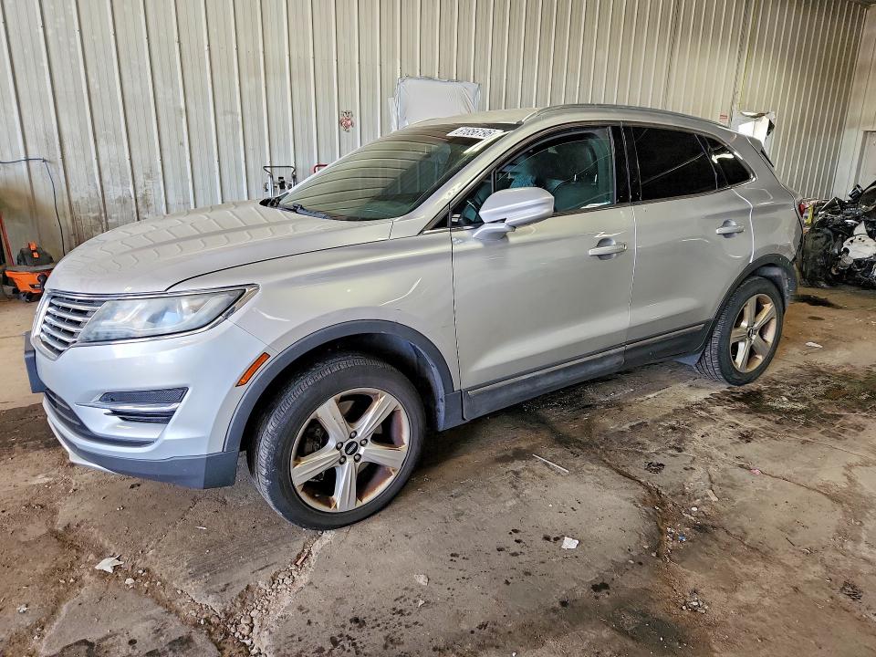 LINCOLN MKC 2015 с VIN 5LMCJ2A97FUJ45629 - Снимка от търг