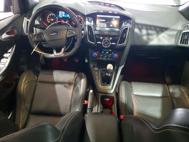 Photo 8 from auction – 2015 FORD FOCUS with VIN 1FADP3L94FL372088