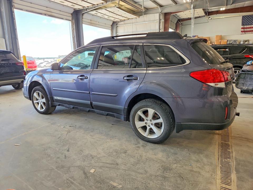 Photo 2 from auction – 2014 SUBARU OUTBACK with VIN 4S4BRCLC2E3223566