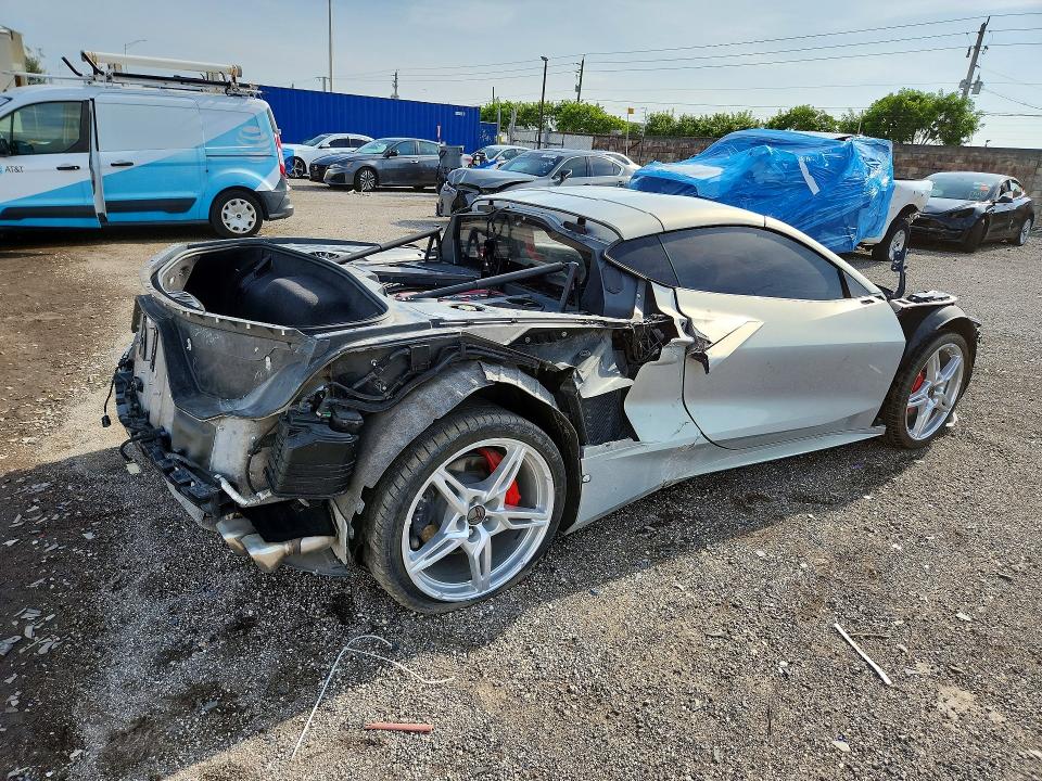 Photo 3 from auction – 2022 CHEVROLET CORVETTE with VIN 1G1YA2D43N5110973