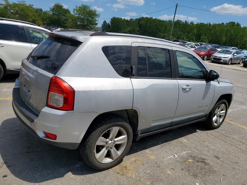 Photo 3 from auction – 2011 JEEP COMPASS with VIN 1J4NF1FB8BD219037