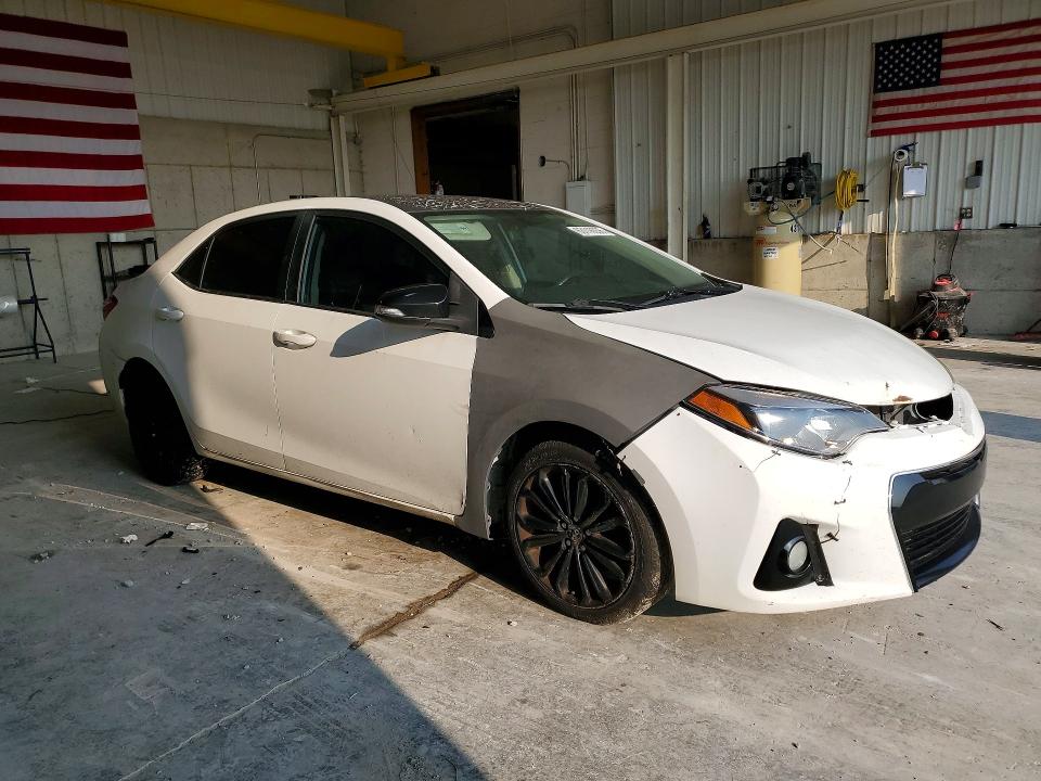 Photo 4 from auction – 2016 TOYOTA COROLLA with VIN 2T1BURHE6GC655958