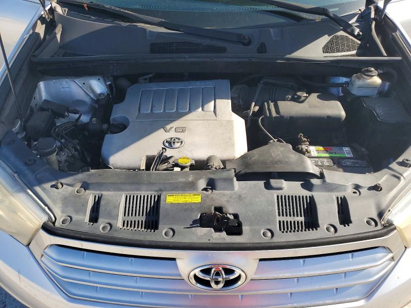 Photo 12 from auction – 2011 TOYOTA HIGHLANDER with VIN 5TDZK3EHXBS031287