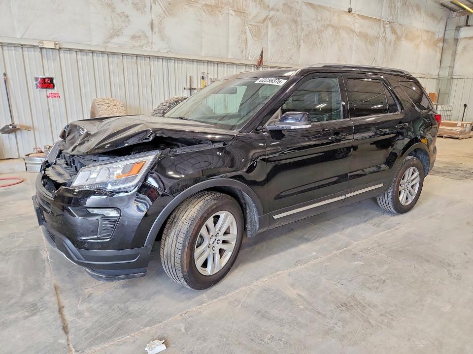FORD EXPLORER 2018 with VIN 1FM5K8D85JGB46090 - Photo from auction