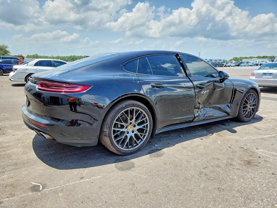 Photo 3 from auction – 2020 PORSCHE PANAMERA with VIN WP0AB2A71LL140440
