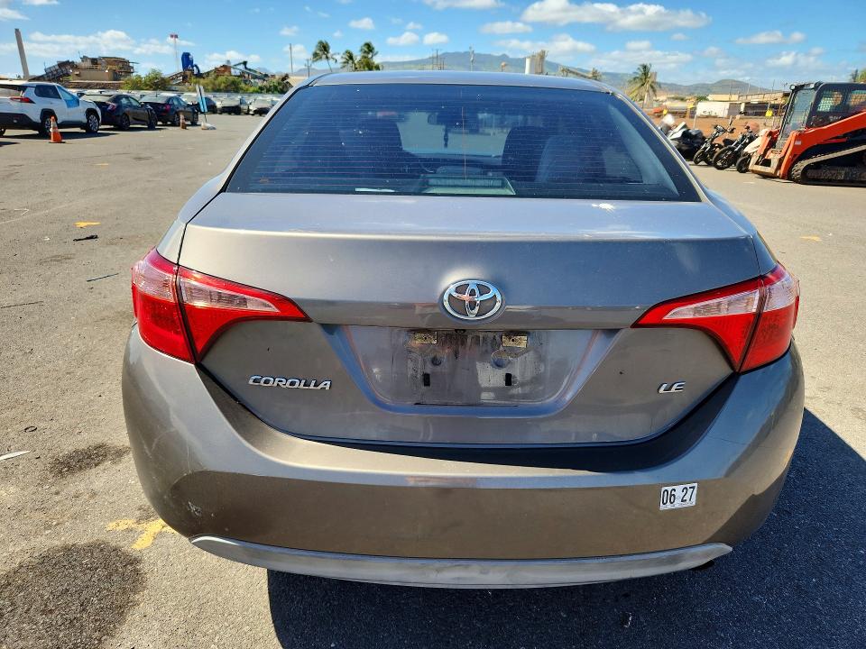 Фото 6 с аукциона – 2018 TOYOTA COROLLA с VIN 5YFBURHE7JP771645