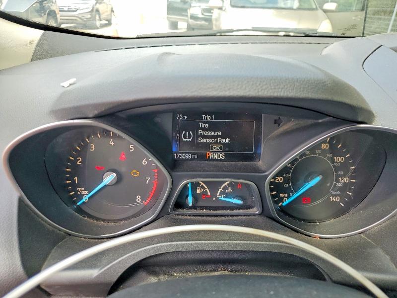 Photo 9 from auction – 2017 FORD ESCAPE with VIN 1FMCU0GD5HUD73898