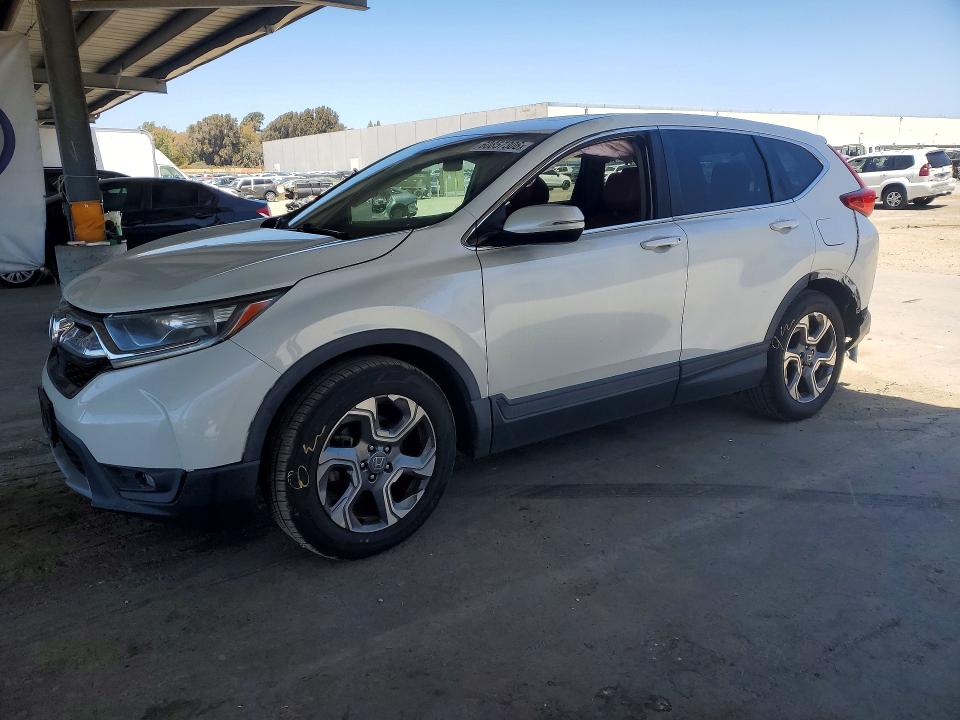 HONDA CR-V 2017 with VIN 2HKRW1H54HH502553 - Photo from auction