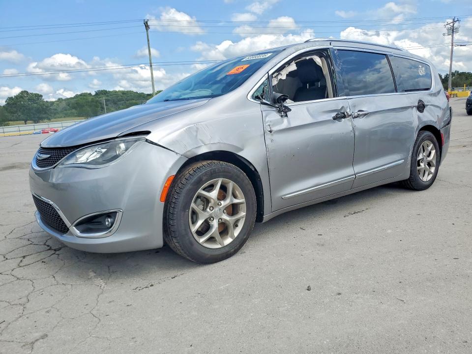 CHRYSLER PACIFICA 2018 with VIN 2C4RC1GG9JR314504 - Photo from auction