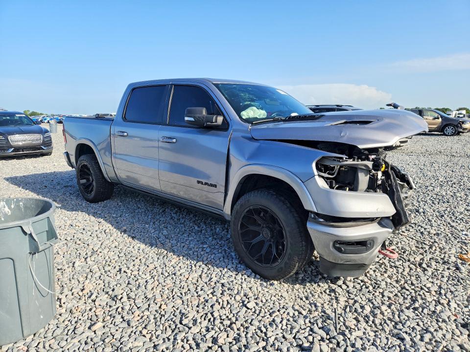 Foto 4 de la subasta – 2021 RAM 1500 con VIN 1C6SRFJT4MN550666