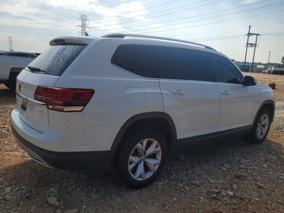 Photo 3 from auction – 2018 VOLKSWAGEN ATLAS with VIN 1V2AP2CA0JC584771