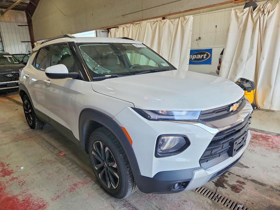 Photo 4 from auction – 2021 CHEVROLET TRAILBLAZER with VIN KL79MPS28MB099953
