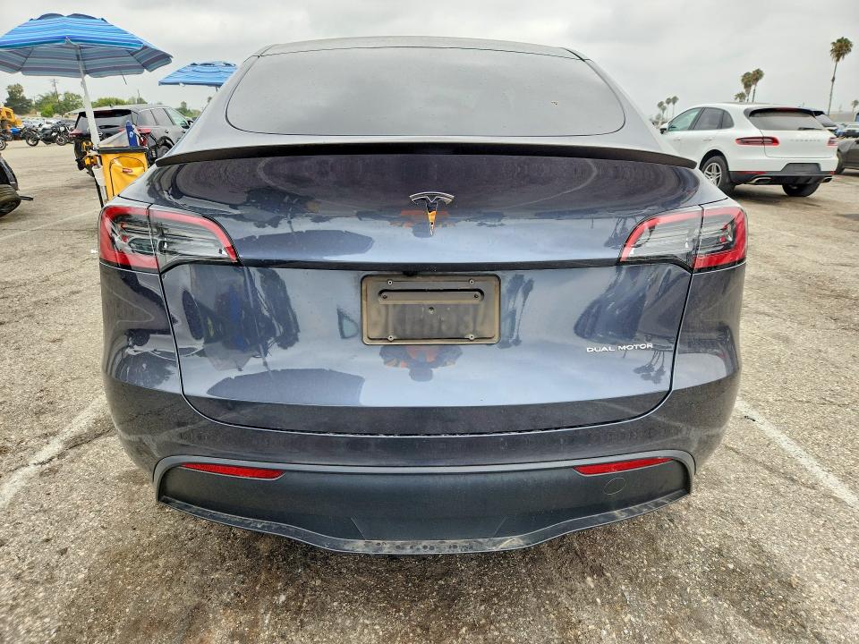 Photo 6 from auction – 2023 TESLA MODEL Y with VIN 7SAYGDEE6PF926587
