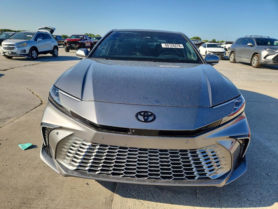 Photo 5 from auction – 2026 TOYOTA CAMRY with VIN 4T1DAACK8TU704196