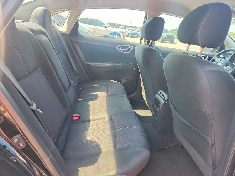 Photo 10 from auction – 2017 NISSAN SENTRA with VIN 3N1AB7APXHY372890