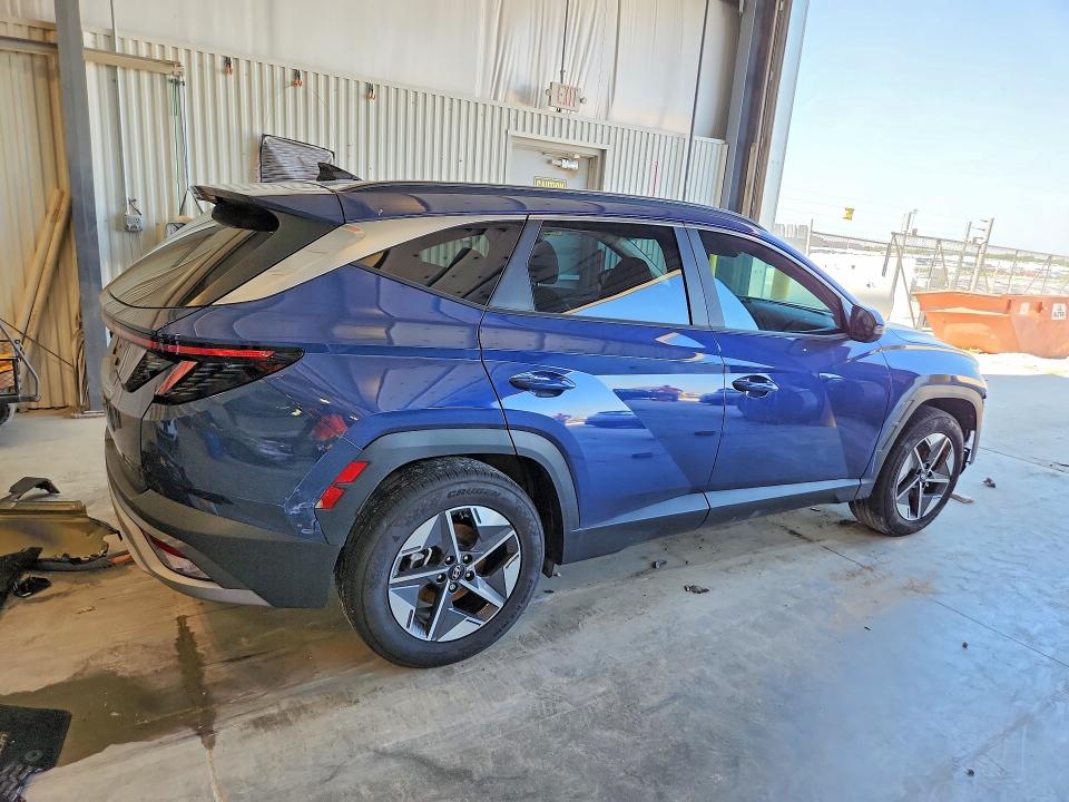 Photo 3 from auction – 2025 HYUNDAI TUCSON with VIN 5NMJC3DE9SH495143