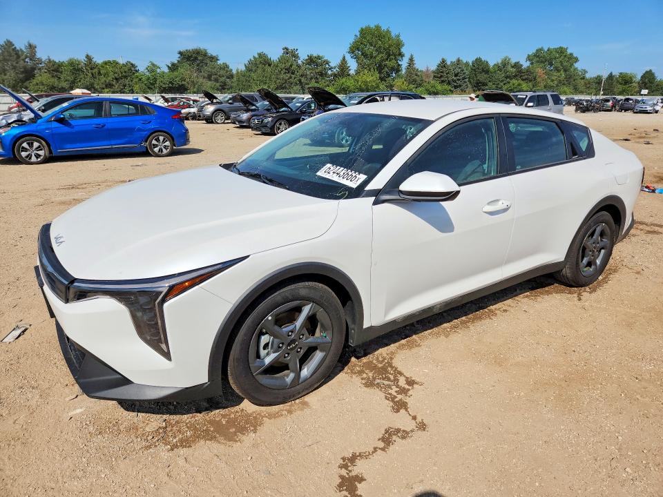 KIA K4 2025 with VIN 3KPFT4DE2SE220586 - Photo from auction