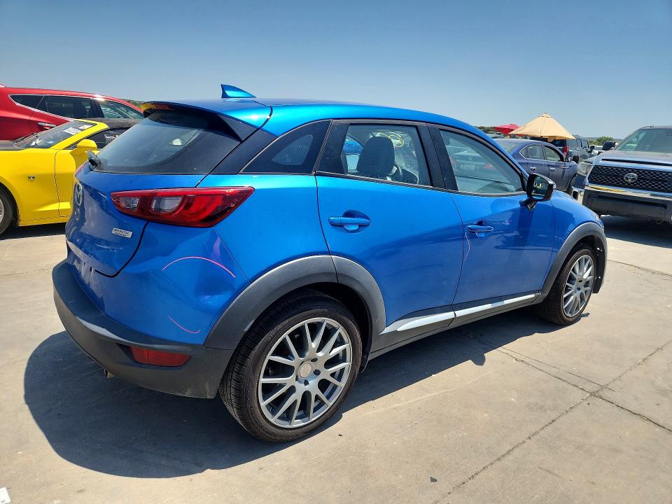 Photo 3 from auction – 2016 MAZDA CX-3 with VIN JM1DKFD75G0136186