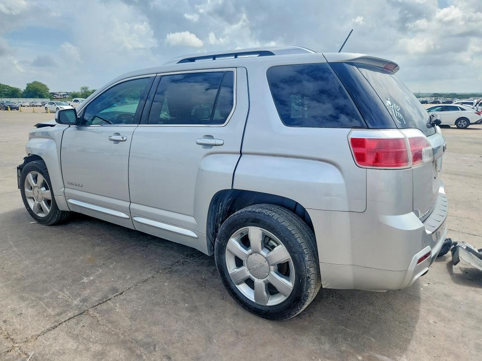 Photo 2 from auction – 2015 GMC TERRAIN with VIN 2GKFLUE30F6147340
