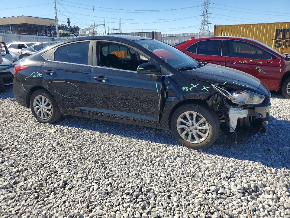 Photo 4 from auction – 2019 HYUNDAI ACCENT with VIN 3KPC24A34KE054211