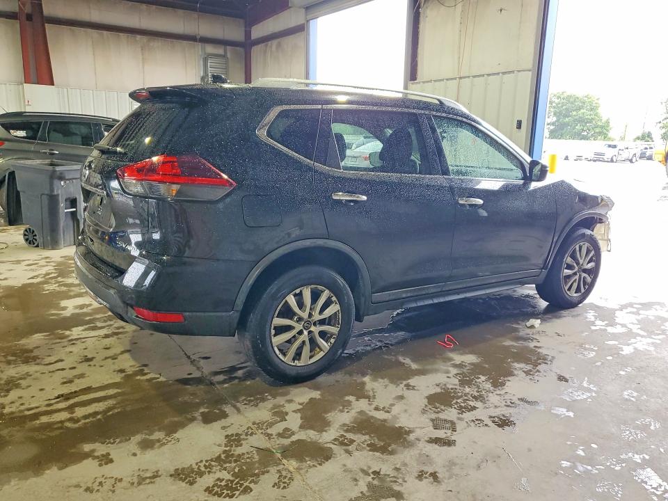 Photo 3 from auction – 2018 NISSAN ROGUE with VIN KNMAT2MV4JP594338