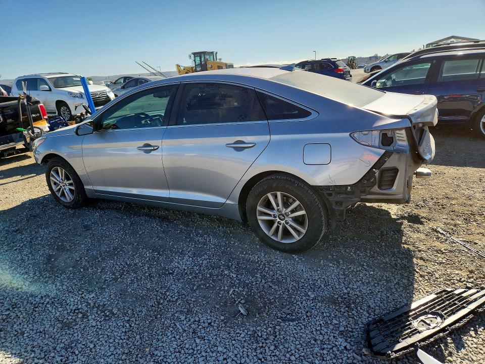 Photo 2 from auction – 2017 HYUNDAI SONATA with VIN 5NPE24AF0HH520241