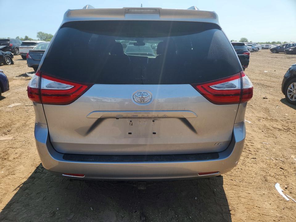 Photo 6 from auction – 2018 TOYOTA SIENNA with VIN 5TDKZ3DC6JS952441