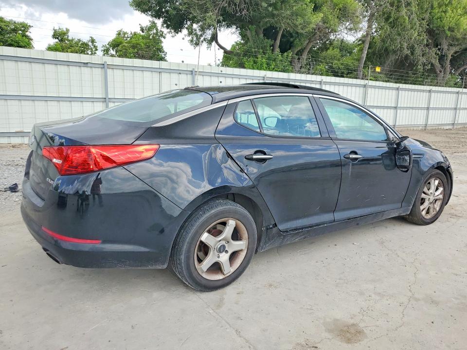 Photo 3 from auction – 2012 KIA OPTIMA with VIN 5XXGN4A74CG040765