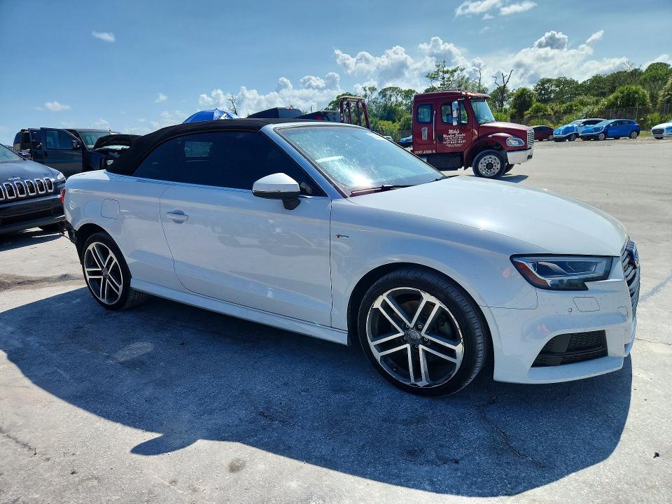 Photo 4 from auction – 2017 AUDI A3 with VIN WAUY8LFF1H1078606