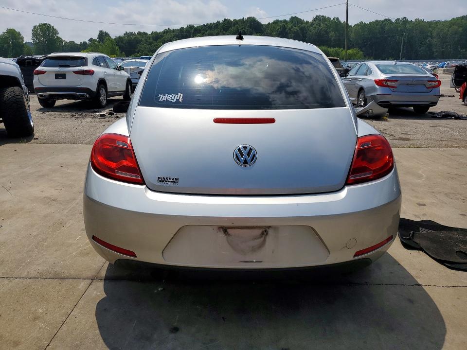 Photo 6 from auction – 2012 VOLKSWAGEN BEETLE with VIN 3VWFP7AT1CM644693