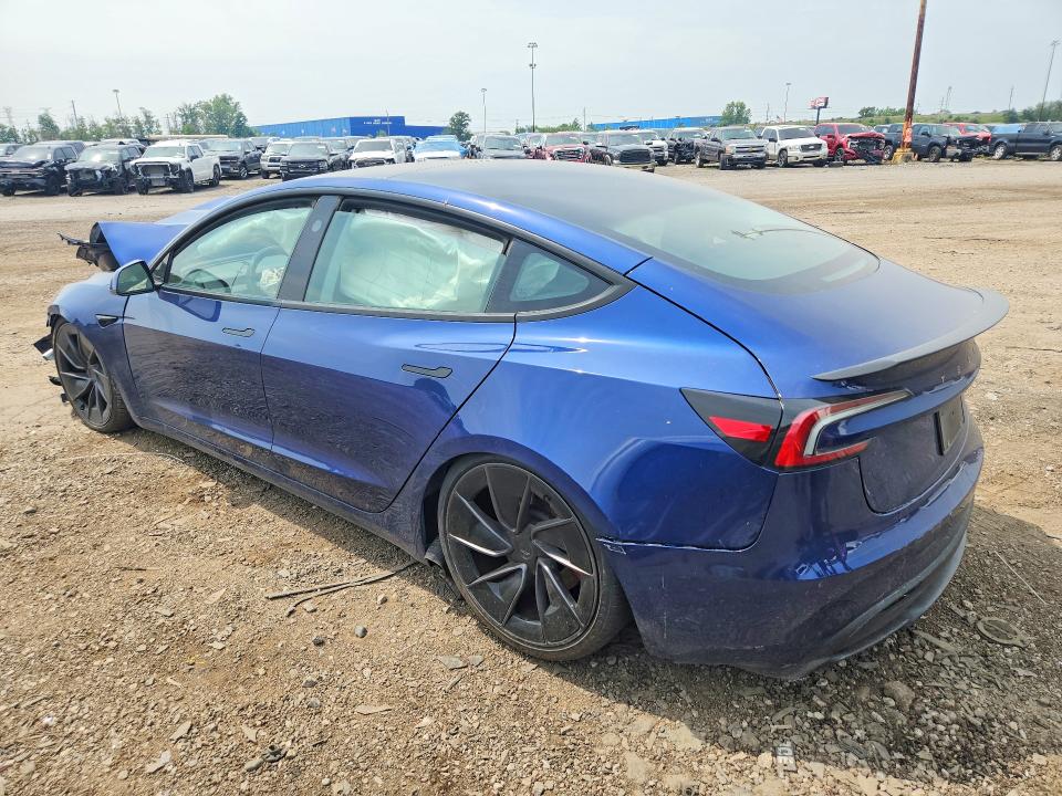 Фото 2 с аукциона – 2025 TESLA MODEL 3 с VIN 5YJ3E1ET5SF029988