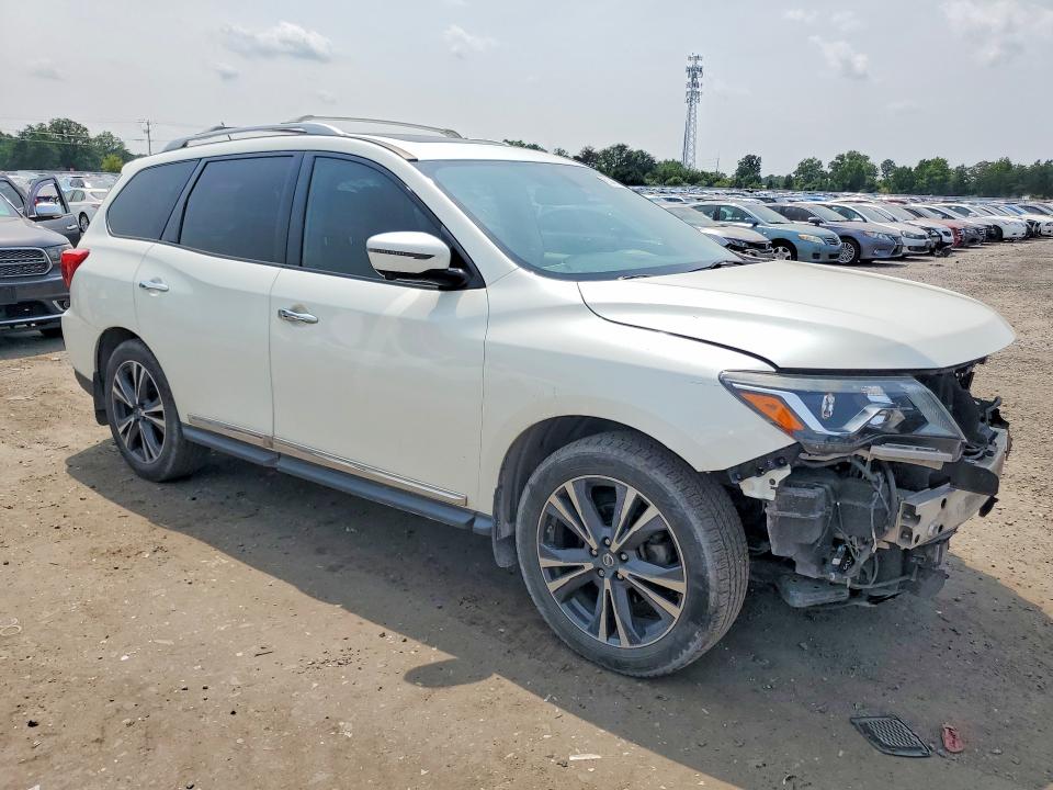 Photo 4 from auction – 2017 NISSAN PATHFINDER with VIN 5N1DR2MM8HC692952