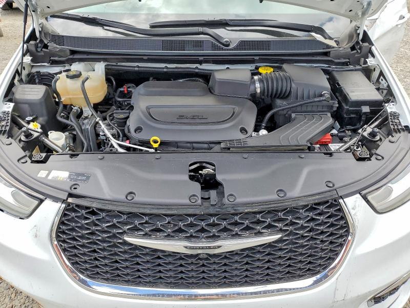 Photo 12 from auction – 2022 CHRYSLER PACIFICA with VIN 2C4RC1BG6NR114032