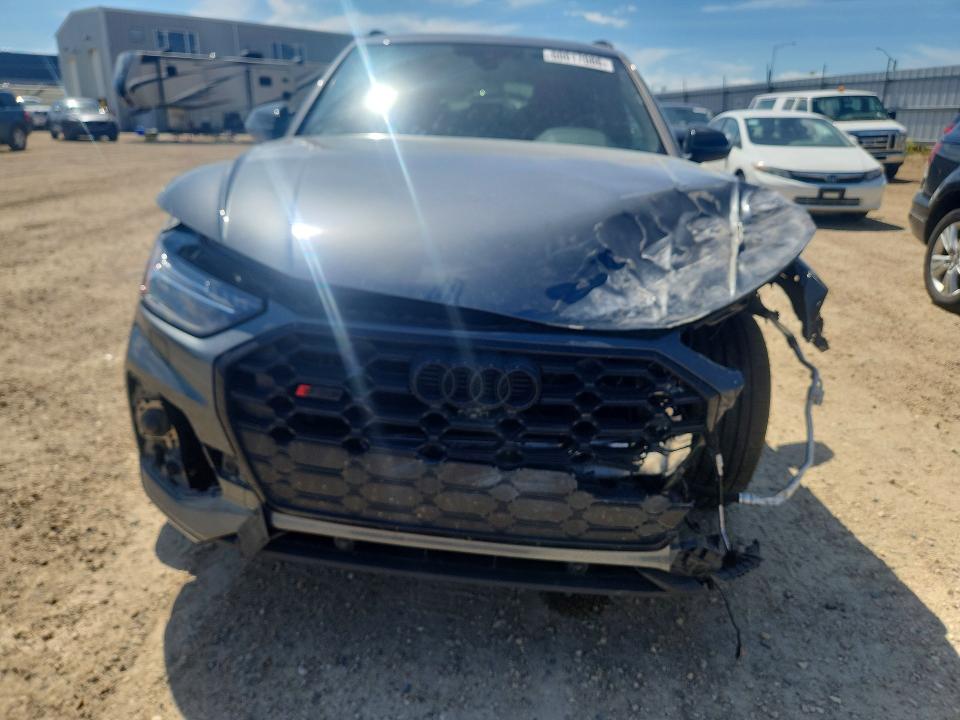 Photo 5 from auction – 2023 AUDI SQ5 with VIN WA1C4AFY3P2195847