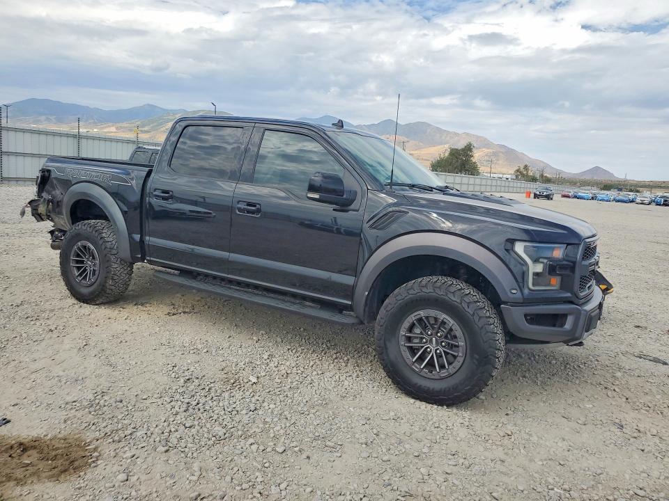 Photo 4 from auction – 2019 FORD F150 with VIN 1FTFW1RG1KFC04594