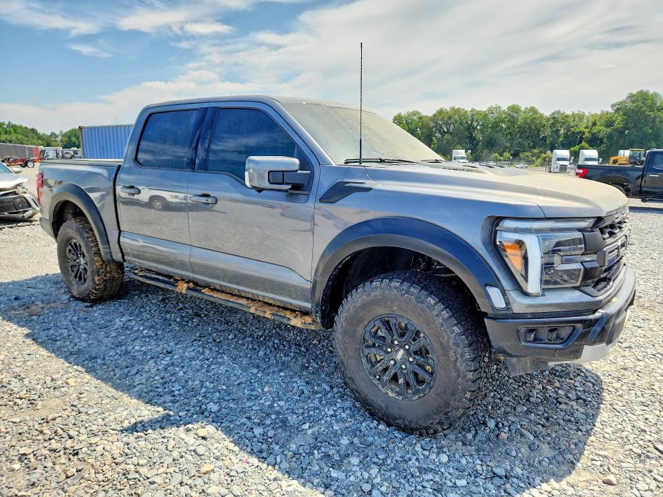 Photo 4 from auction – 2025 FORD F150 with VIN 1FTFW1RG5SFB18141