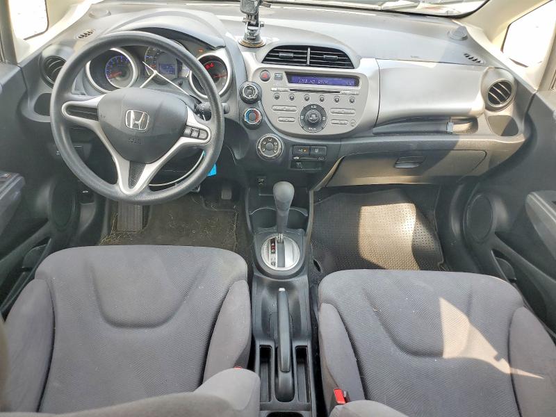 Photo 8 from auction – 2013 HONDA FIT with VIN JHMGE8H33DC083035