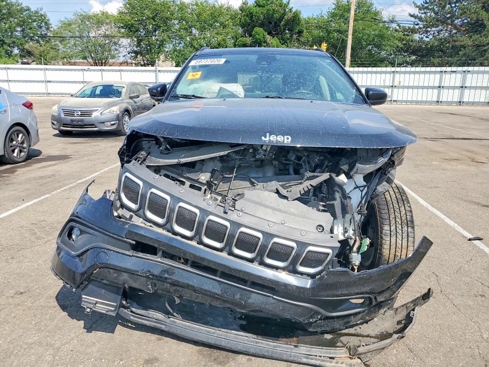Photo 5 from auction – 2022 JEEP COMPASS with VIN 3C4NJDFB6NT127929