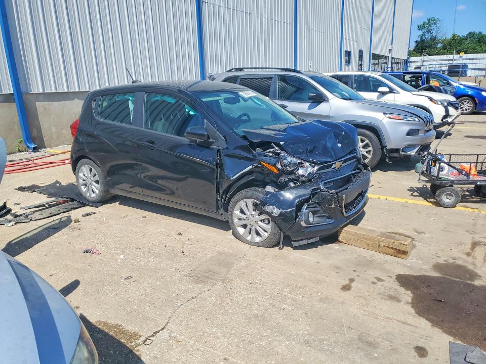 Photo 4 from auction – 2017 CHEVROLET SPARK with VIN KL8CD6SA5HC765797