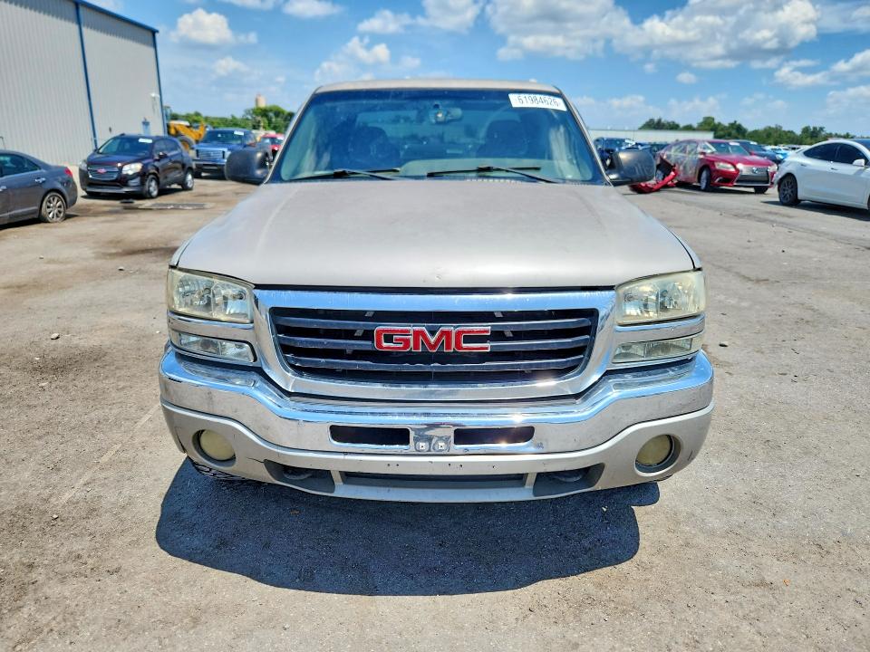 Photo 5 from auction – 2004 GMC NEW SIERRA with VIN 1GTEC19V24E399505