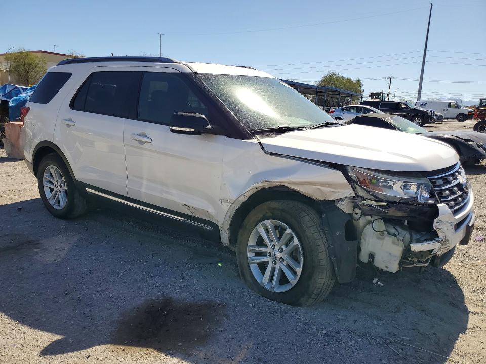 Zdjęcie 4 z aukcji – 2017 FORD EXPLORER z VIN 1FM5K7DH5HGB82611