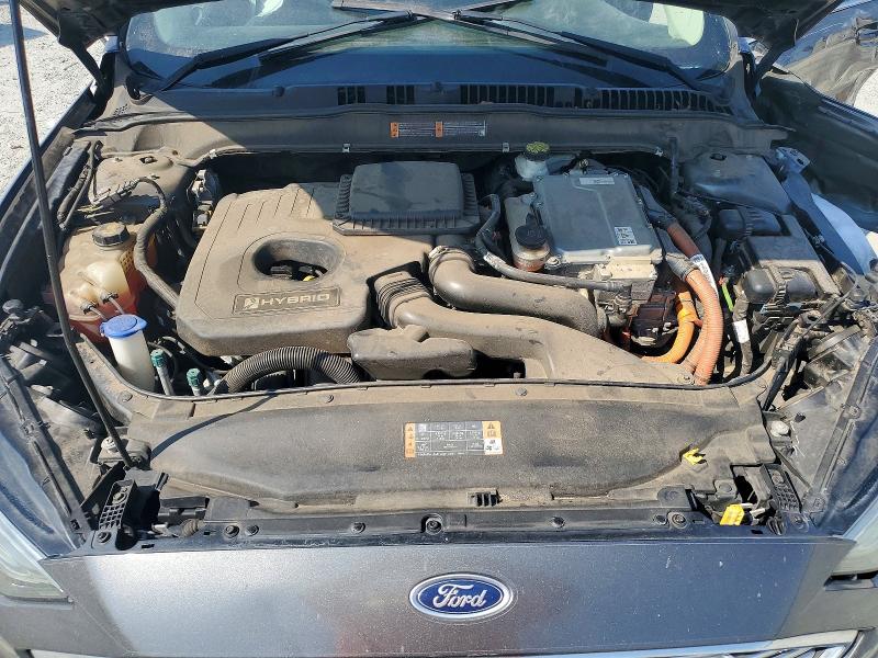 Photo 11 from auction – 2017 FORD FUSION with VIN 3FA6P0LU7HR319045