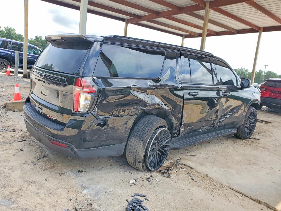 Photo 3 from auction – 2023 CHEVROLET SUBURBAN with VIN 1GNSCEKD9PR229951