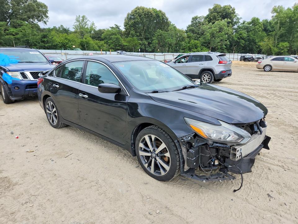 Photo 4 from auction – 2017 NISSAN ALTIMA with VIN 1N4AL3AP8HC471628